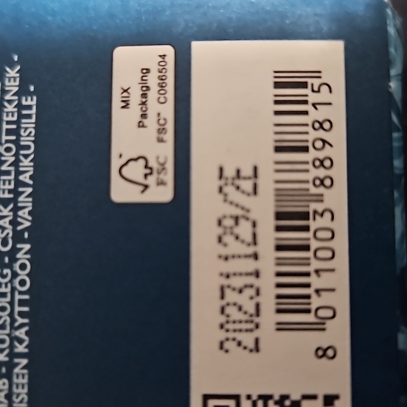 Versace Mens Parfum Gift Set. NIB - Picture 11 of 11